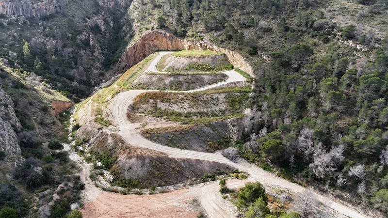 RESTAURACIÓN HUECO MINERO DENOMINADO 'CANTRA RACÓ DE L’INFERN' EN BENIDORM